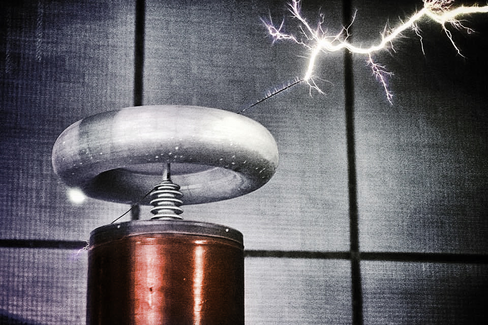 Model 9 Tesla Coil, Canberra Australia