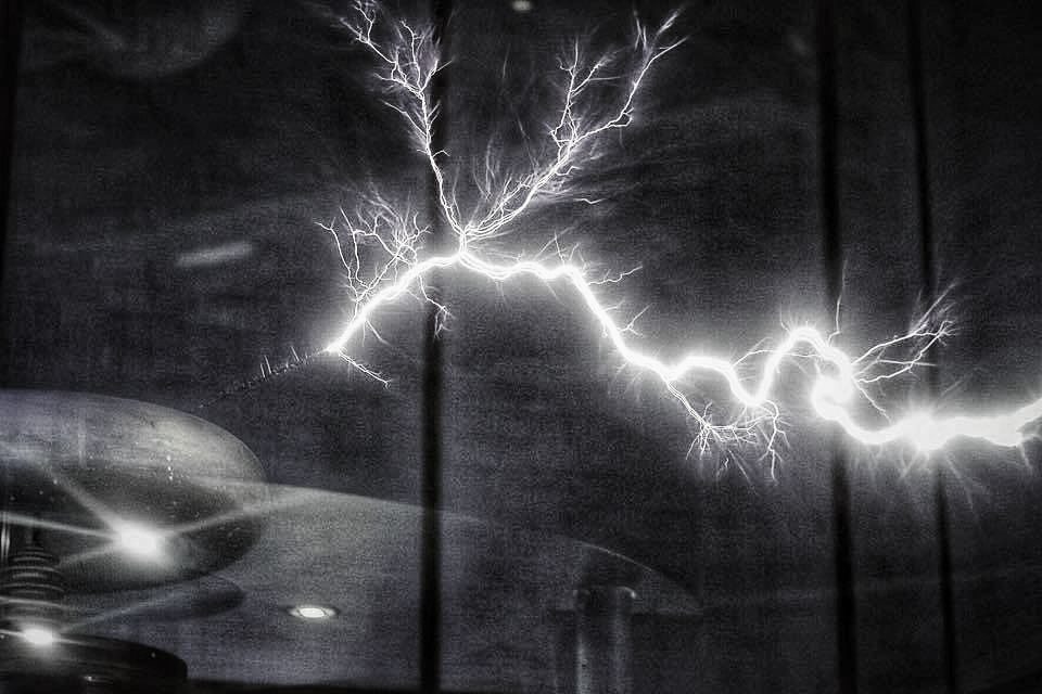 Model 9 Tesla Coil, Canberra Australia